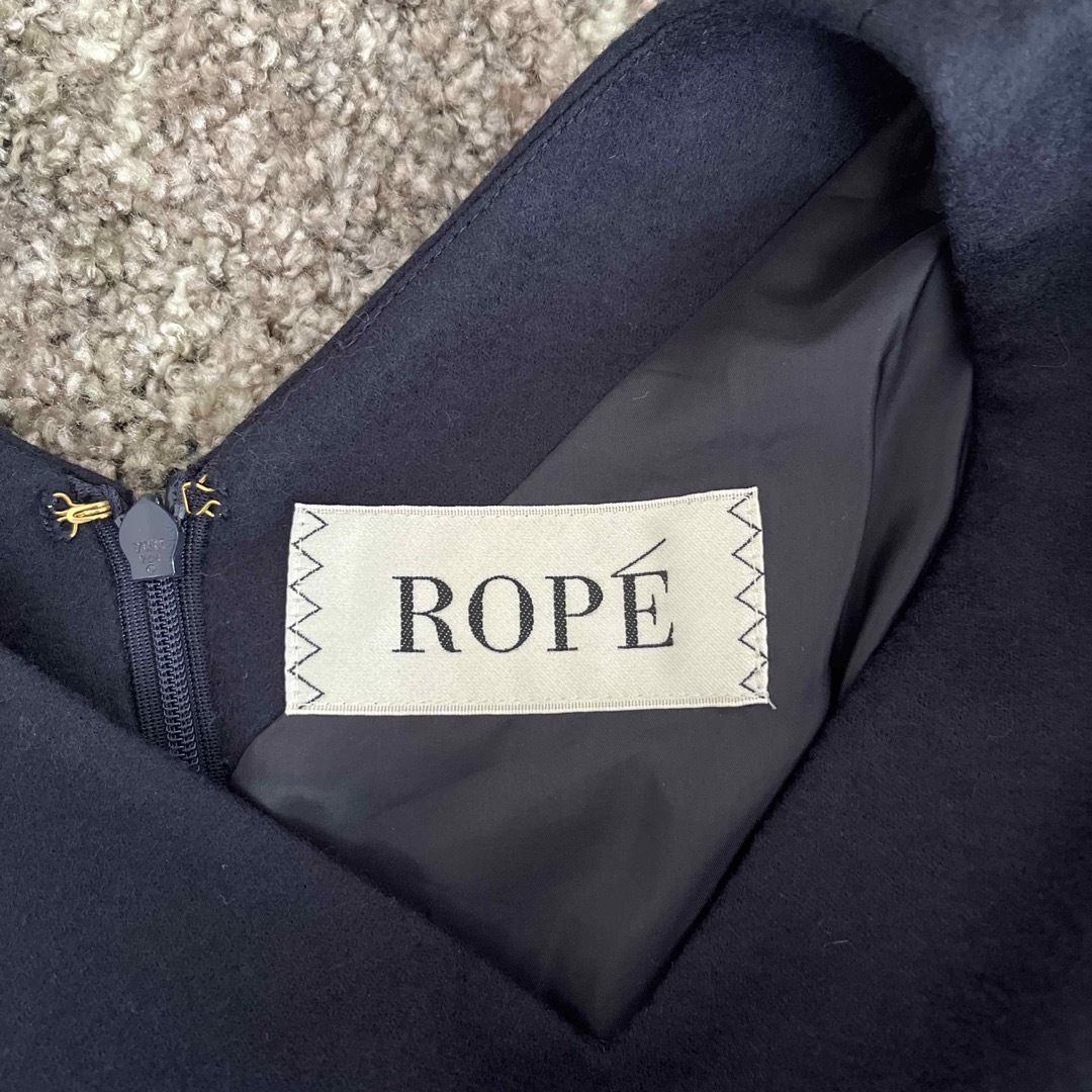 ROPE’(ロペ)のROPE 濃紺ワンピース　面接、学校訪問等 レディースのワンピース(ひざ丈ワンピース)の商品写真