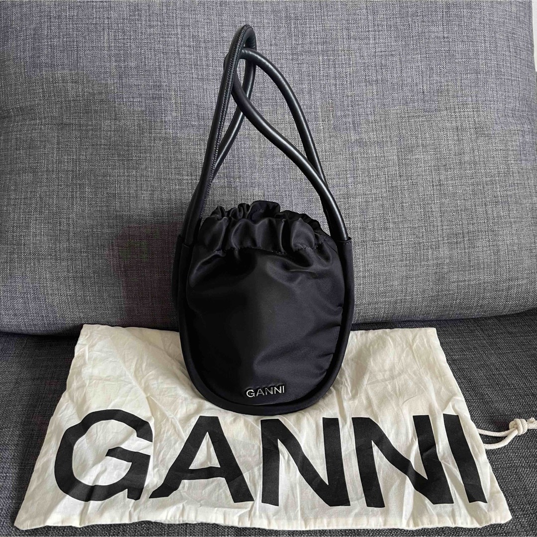 GANNI ガニー Knot Mini Purse バケットバッグ - ハンドバッグ