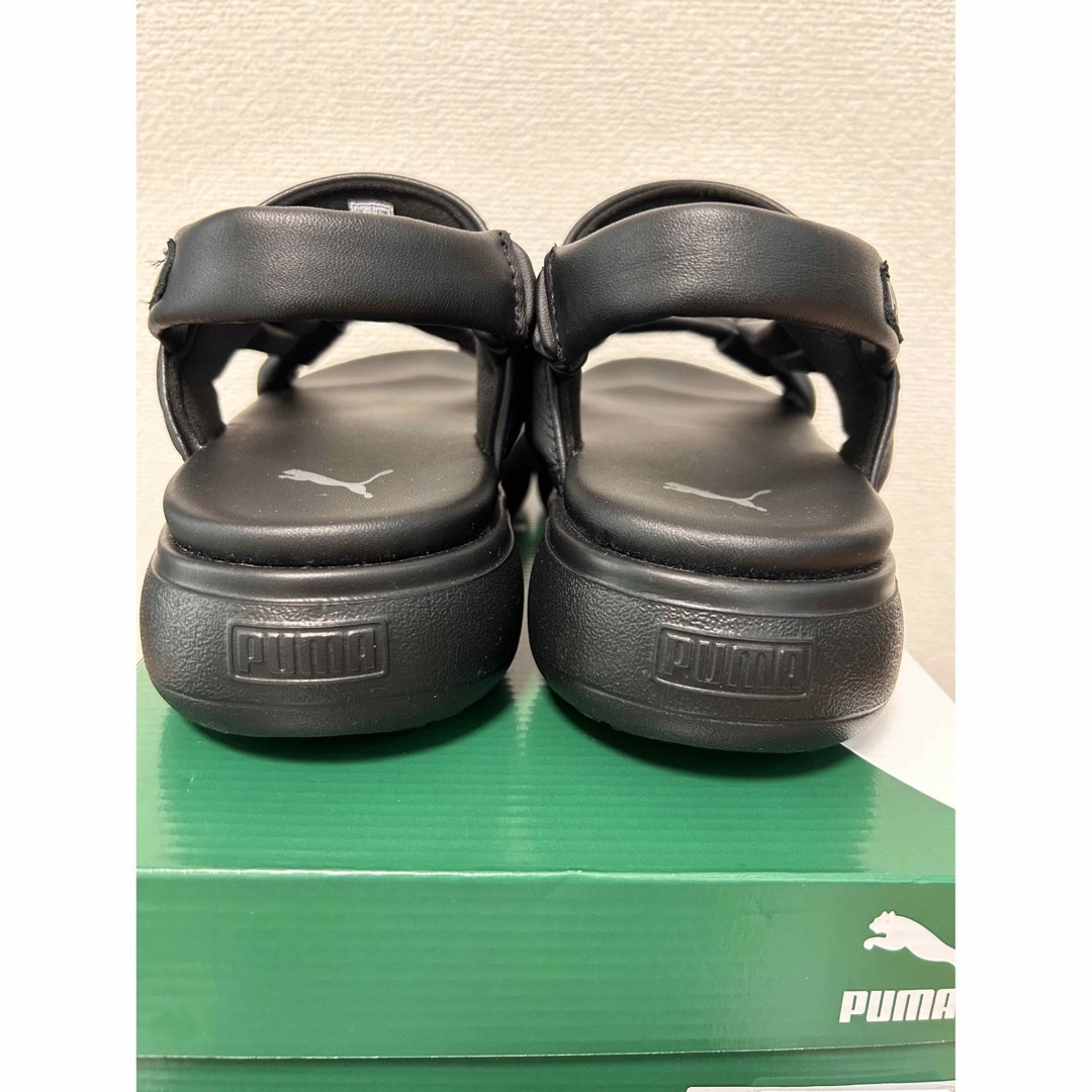 PUMA(プーマ)のPUMA スウェード　マユ　厚底　サンダル　24㎝ レディースの靴/シューズ(サンダル)の商品写真