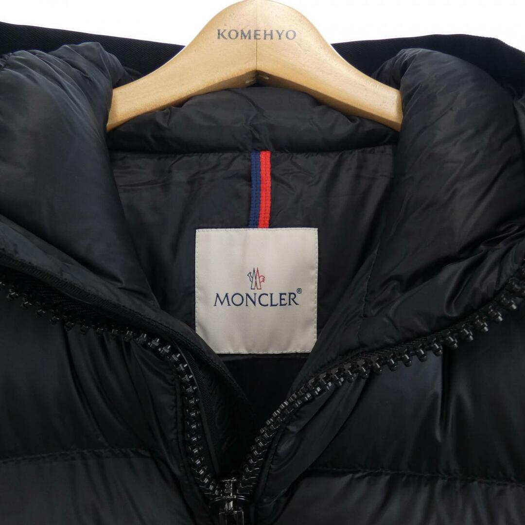 モンクレール MONCLER ダウンジャケット