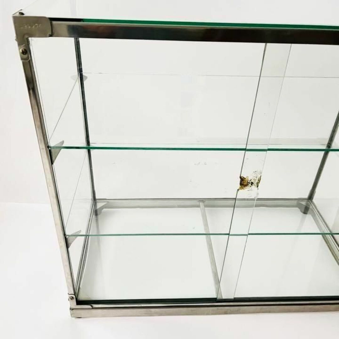 アンティーク ガラスケース 卓上 3段 飾り棚 コレクションケース 店舗