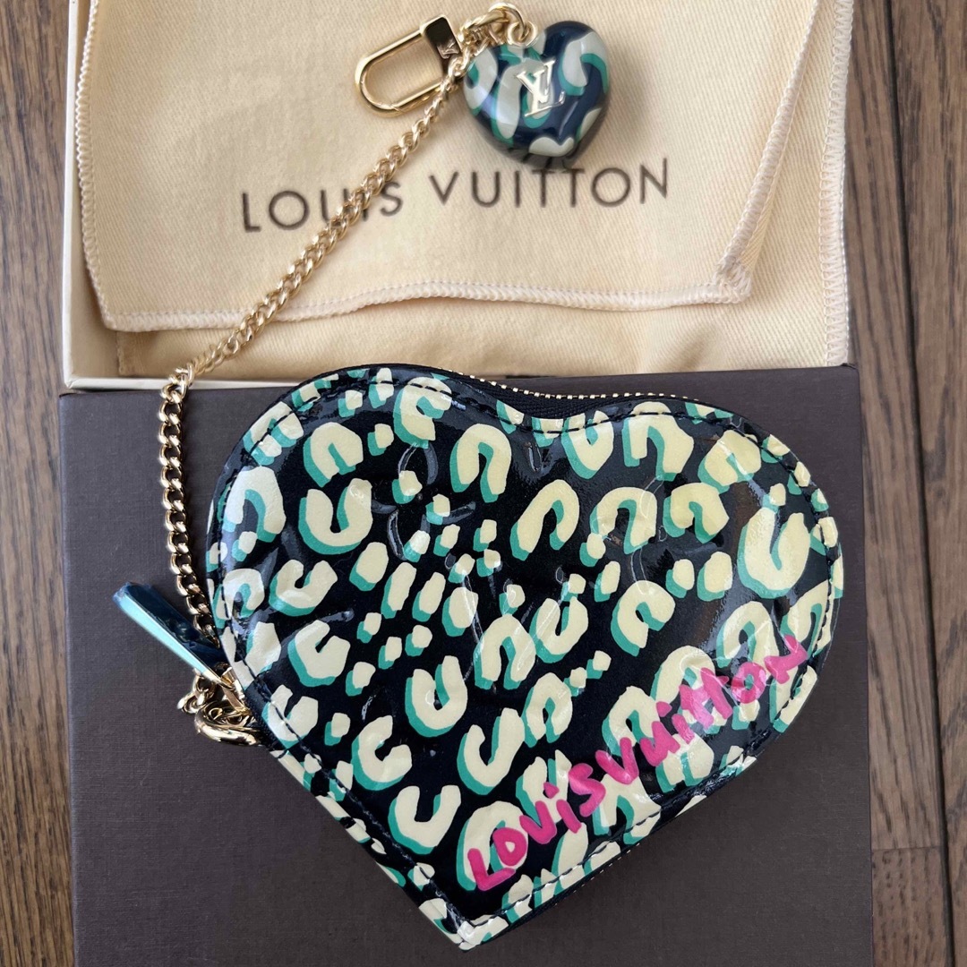 LOUIS VUITTON(ルイヴィトン)のルイヴィトン　ハート　コインケース レディースのファッション小物(コインケース)の商品写真