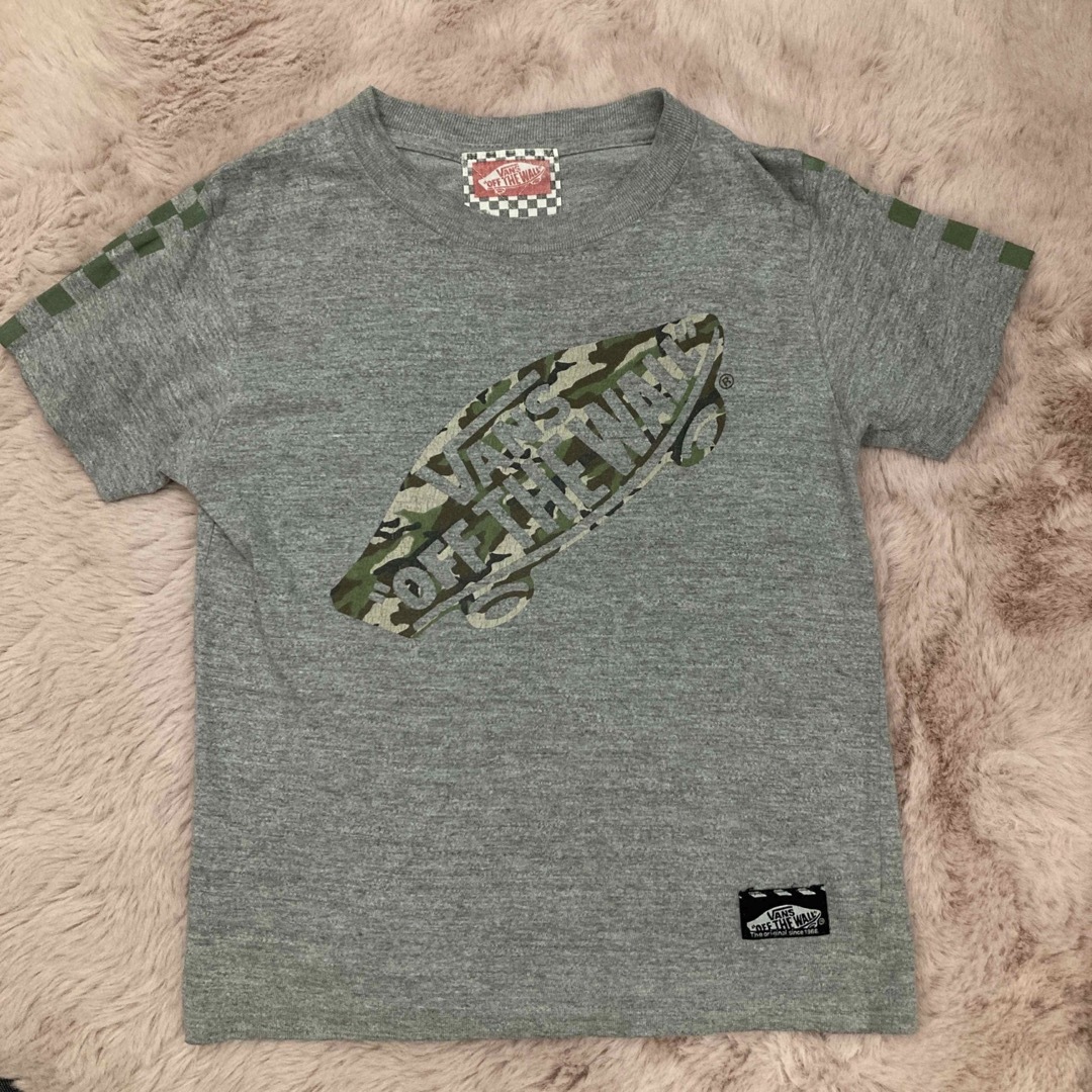 VANS(ヴァンズ)のVANS   バンズ　Tシャツ　120 キッズ/ベビー/マタニティのキッズ服男の子用(90cm~)(Tシャツ/カットソー)の商品写真