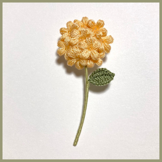 フラワーブローチ＊一輪の花〜クリームオレンジ(コサージュ/ブローチ)