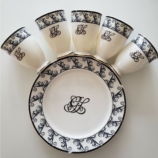 Guy Laroche(食器)のフリマアイテム一覧 Guy Laroche(食器)のフリマアイテム一覧