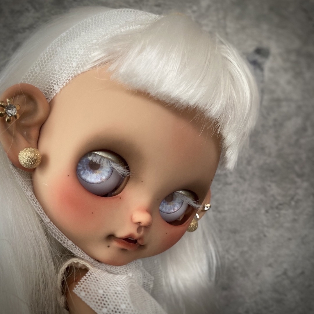 necoma doll】ホワイトヘアセピア染めのタン肌ちゃん◇OFフルセット!-