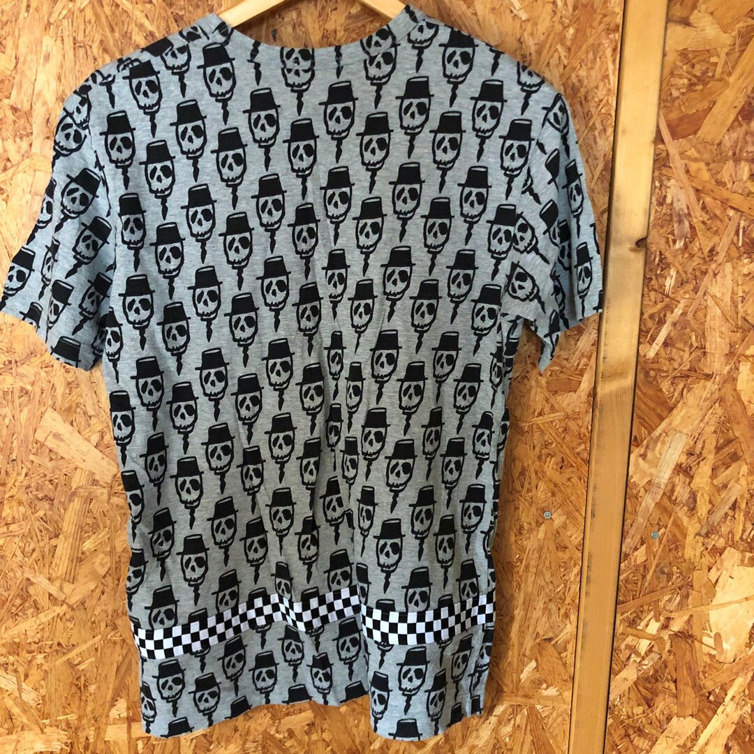 COMME des GARCONS(コムデギャルソン)のコムデギャルソン　スカル　Tシャツ メンズのトップス(Tシャツ/カットソー(半袖/袖なし))の商品写真