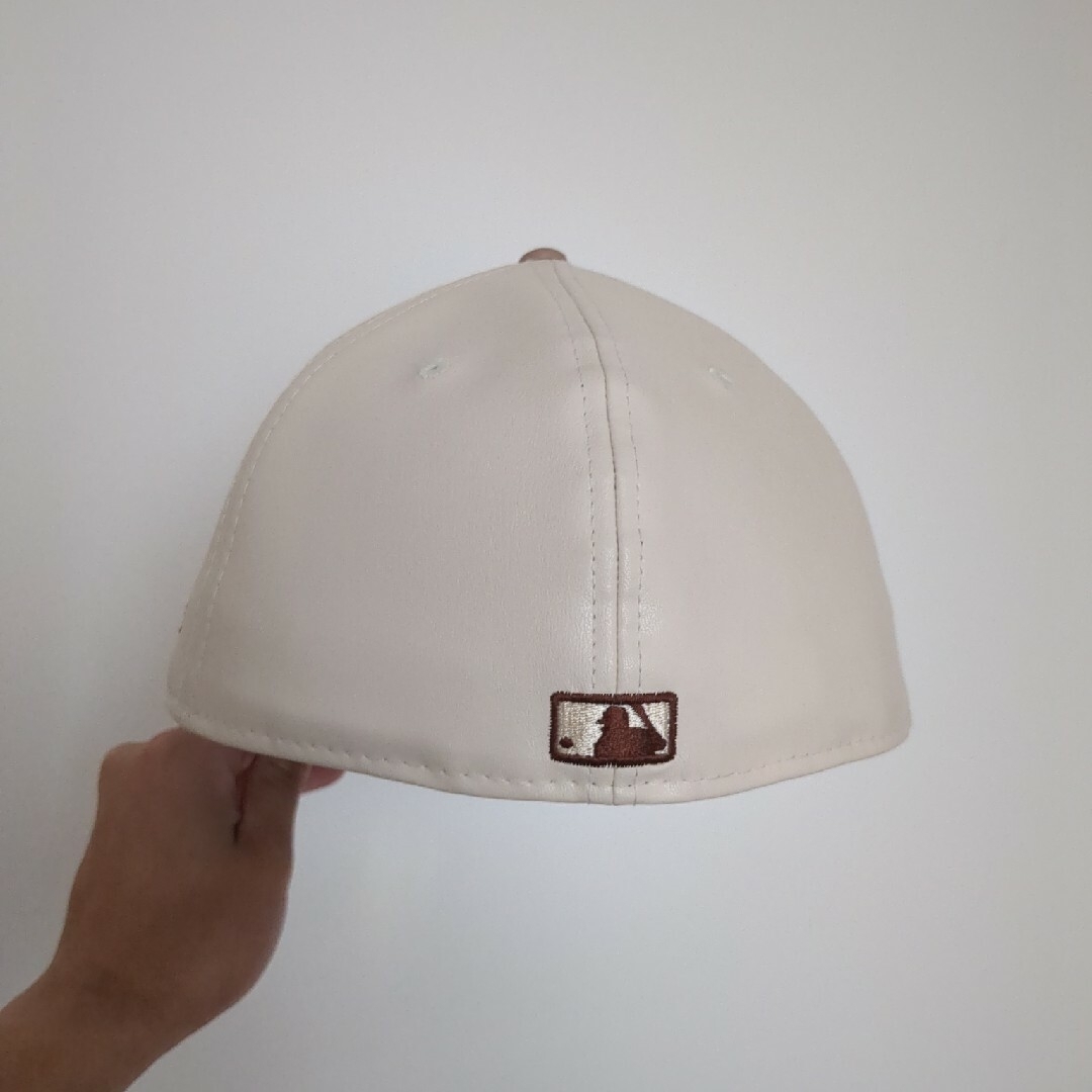 NEW ERA レザー限定品×パドレスcap