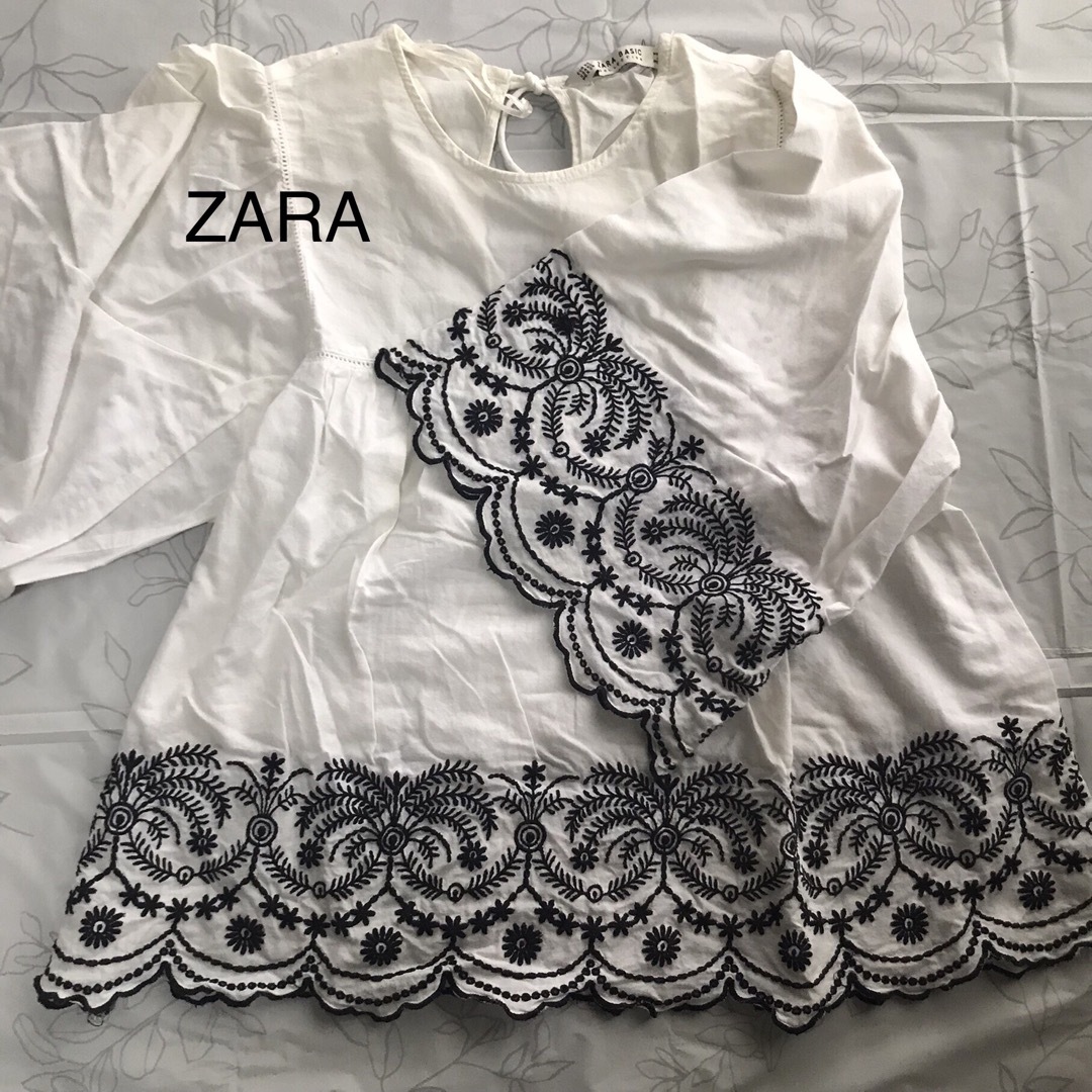 ZARA(ザラ)のZARA BASIC ブラウス レディースのトップス(シャツ/ブラウス(長袖/七分))の商品写真