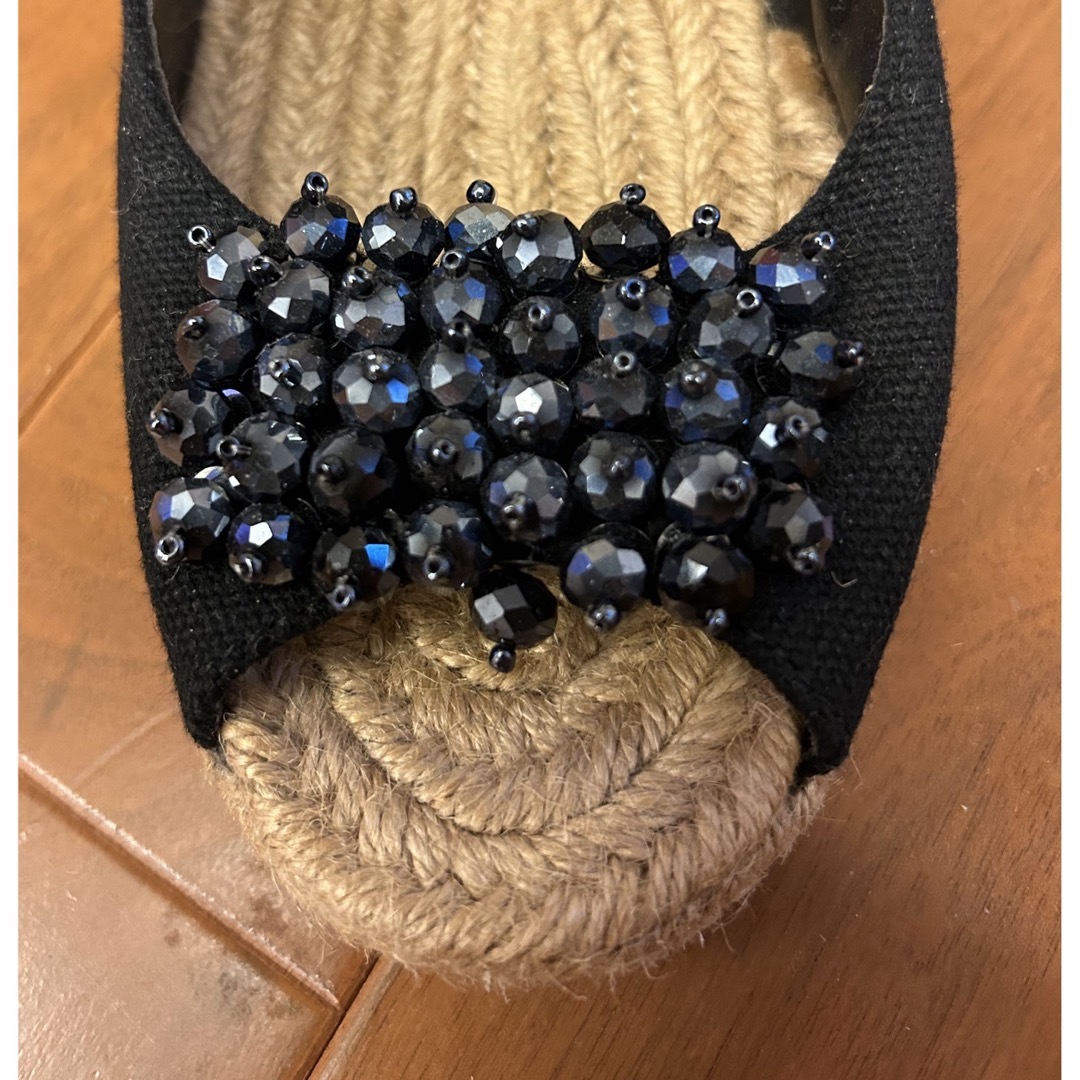 未使用　ビジューサンダル　ブラック　 レディースの靴/シューズ(サンダル)の商品写真