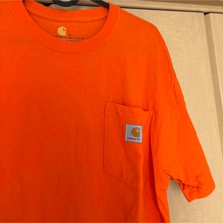 カーハート(carhartt)のCarhartt Tシャツ　オレンジ(Tシャツ/カットソー(半袖/袖なし))