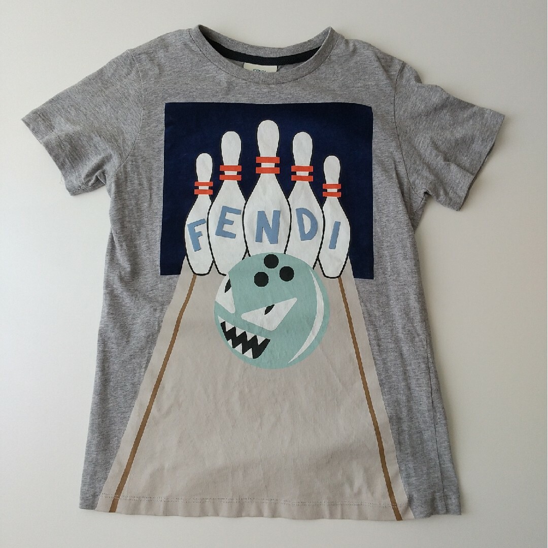 FENDI KIDS Tシャツ 10A フェンデイ 10歳-