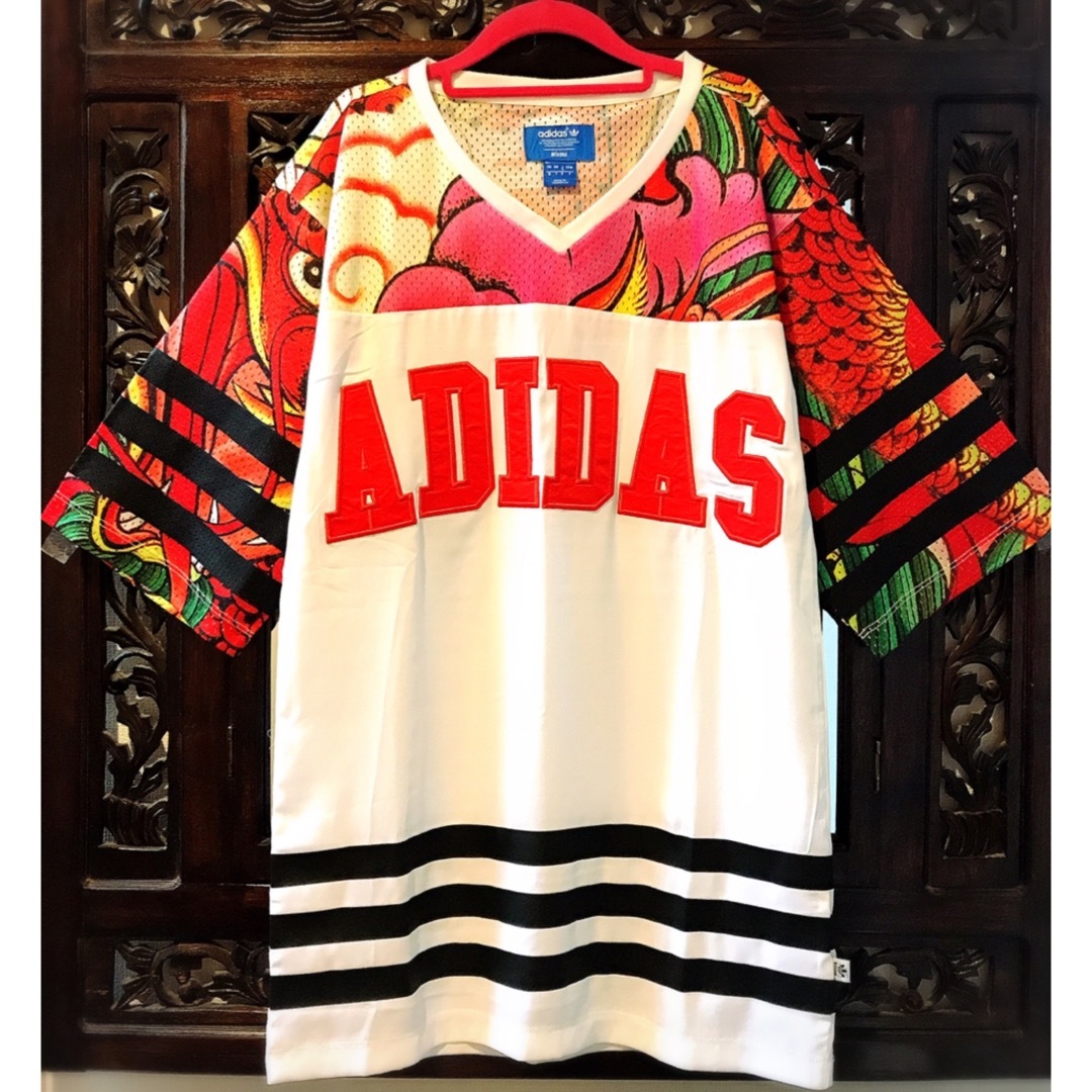 adidas(アディダス)のアディダス リタオラ コラボ ドラゴン Tシャツ ワンピース 龍 ジャージ L メンズのトップス(Tシャツ/カットソー(半袖/袖なし))の商品写真