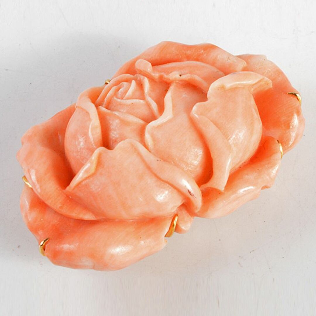 和装小物　赤珊瑚　薔薇彫　帯留　K18刻印金具　重さ約12g　D　R5950のサムネイル