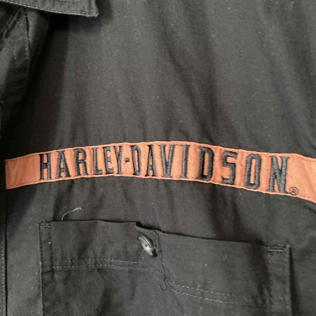 Harley Davidson(ハーレーダビッドソン)のbaiya M ハーレーダビッドソン　半袖　炎　黒　オレンジ　刺繍　メンズ　ロゴ メンズのトップス(シャツ)の商品写真