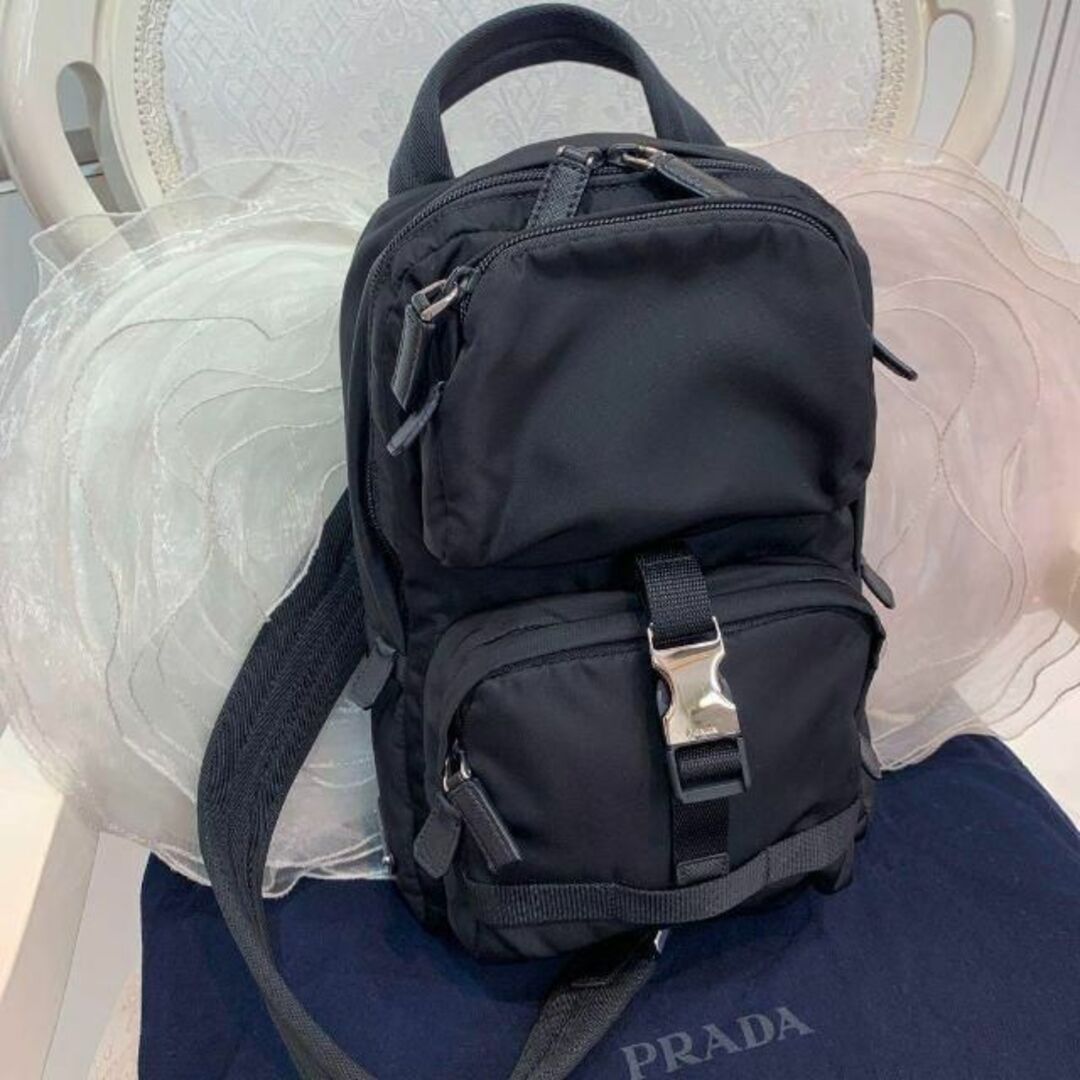 ☆美品☆PRADA テスート ナイロン ボディーバッグ 黒 2VZ013