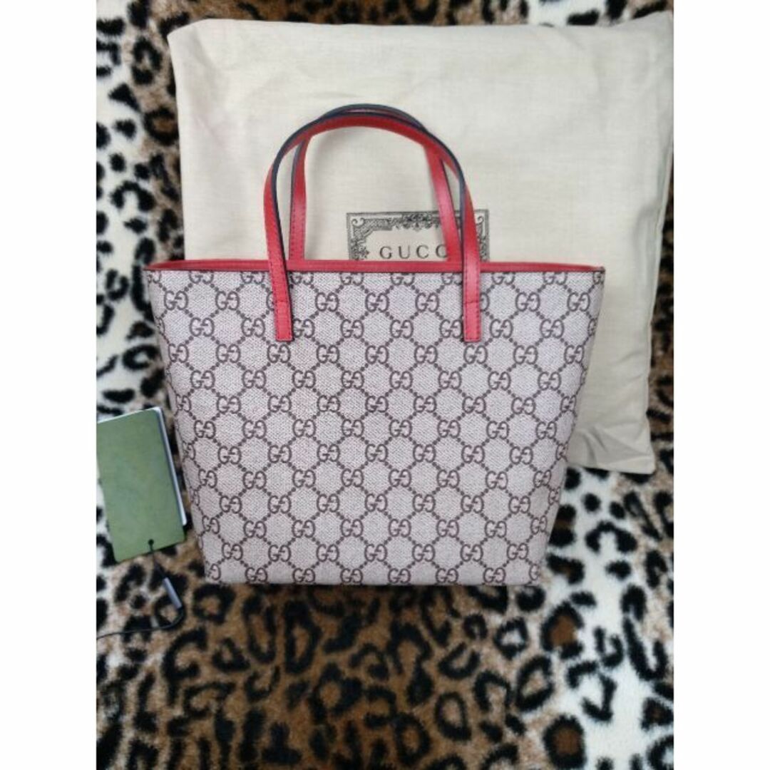 GUCCI ヒグチユウコ 猫の可愛いバック グッチチルドレン GUCCI ヒグチユウコ 猫の可愛いバック グッチチルドレン
