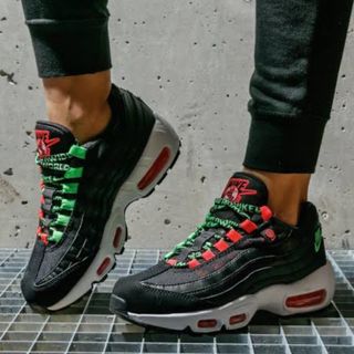 ナイキ(NIKE)のNIKE W AIR MAX 95 SE WW CV9030-001(スニーカー)