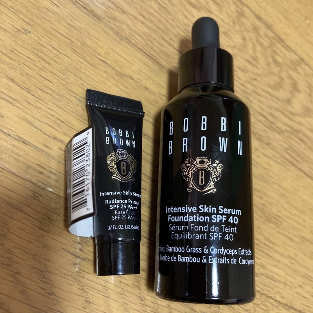 BOBBI BROWN(ボビイブラウン)のボビイブラウンインセンティブスキンセラムファンデーション　ベージュ3  化粧下地 コスメ/美容のベースメイク/化粧品(ファンデーション)の商品写真