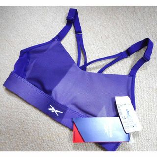 リーボック(Reebok)の新品タグ付き☆スポーツブラ（S紫）リーボック クロスバック エクササイズ ヨガ(ヨガ)