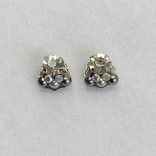 小さめシリーズ　#16 ミニ　小粒　シンプル　プチ  ピアス       (ピアス)