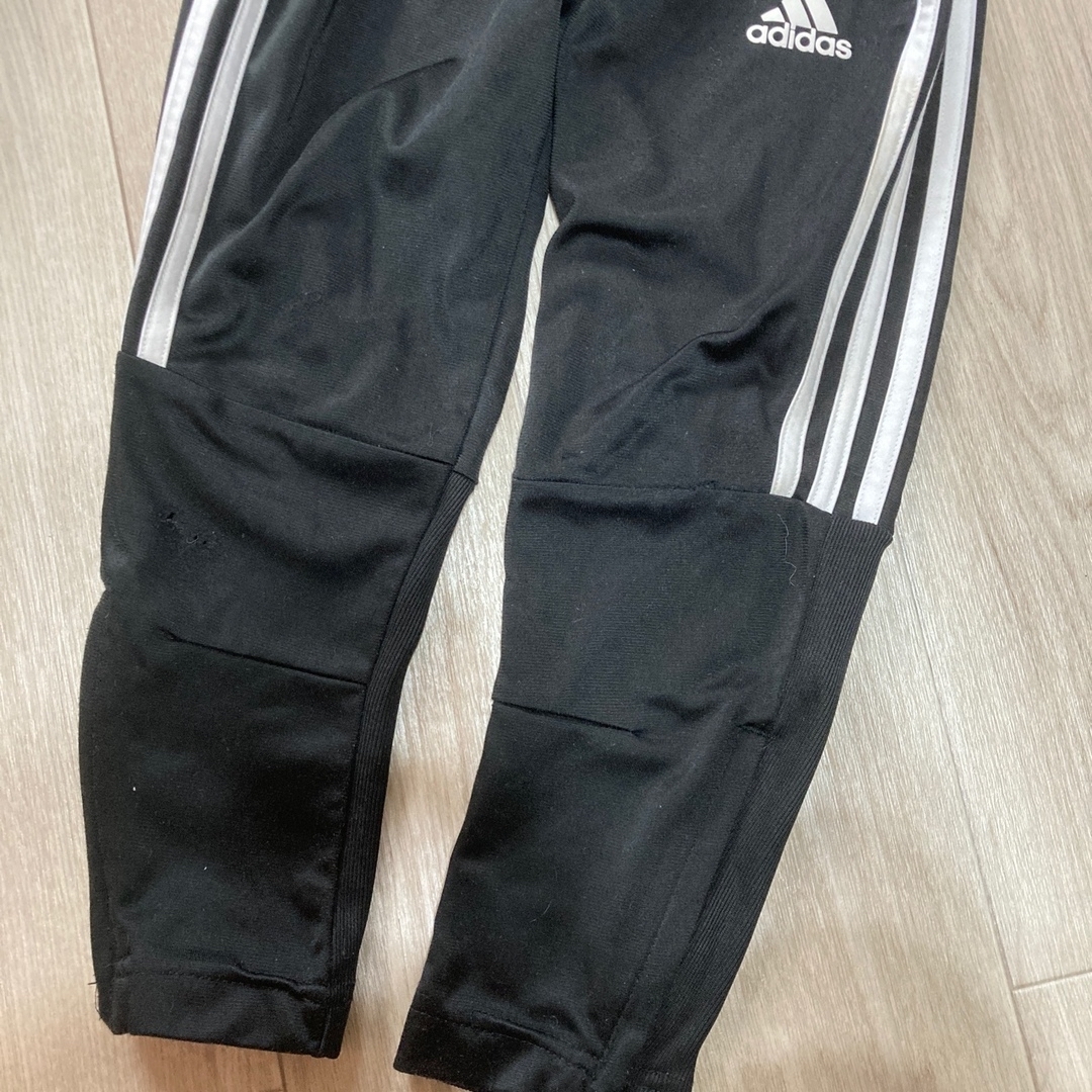 adidas(アディダス)のadidas ジャージ上下セット　110 キッズ/ベビー/マタニティのキッズ服男の子用(90cm~)(その他)の商品写真