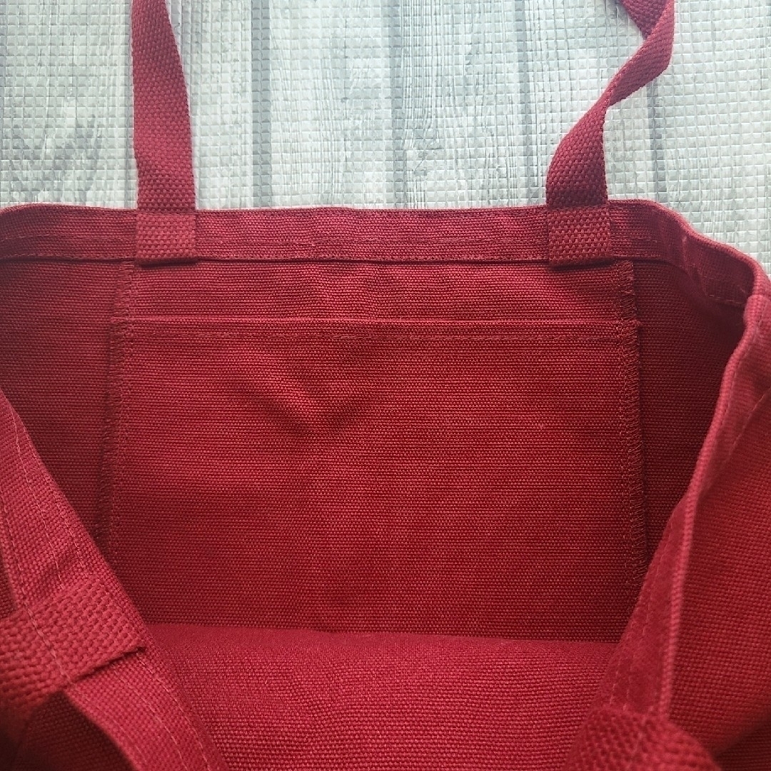 DEAN & DELUCA(ディーンアンドデルーカ)のDEAN & DELUCA 限定色トートバッグ　赤(ボルドー) レディースのバッグ(トートバッグ)の商品写真