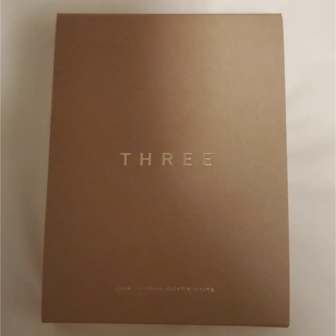 THREE(スリー)のTHREE グローフリーダムパレットライジング x02 コスメ/美容のキット/セット(コフレ/メイクアップセット)の商品写真