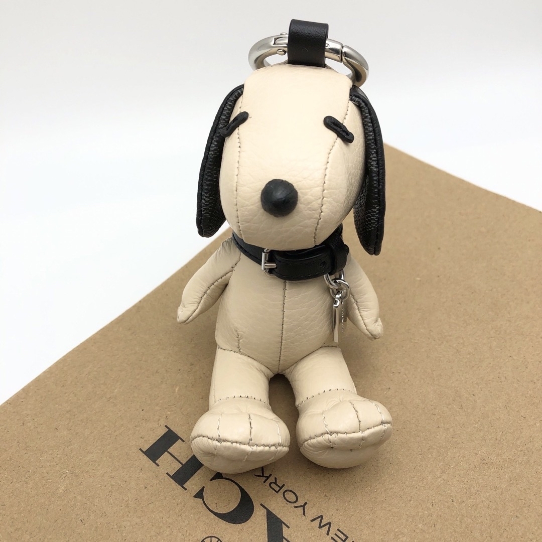 COACH X PEANUTS】スヌーピー ！バッグ チャーム・シグネチャー！ 本物