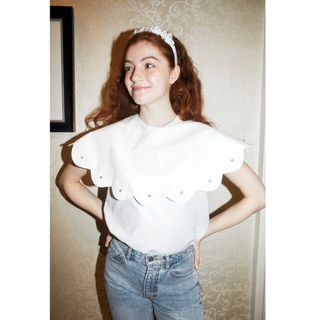 エピヌ(épine)のepine bijou scallop blouse white(シャツ/ブラウス(半袖/袖なし))