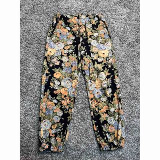 シュプリーム(Supreme)の【レア商品】Supreme　Flower pants　シュプリーム　ブラック　S(その他)