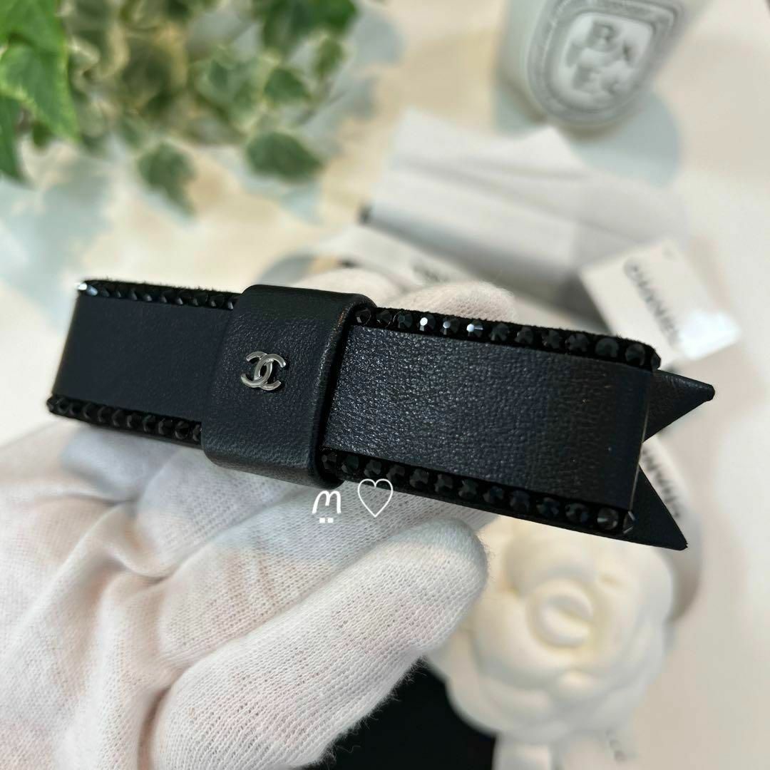新作 CHANEL シャネル ココマーク リボンボウバレッタ レザー ブラック