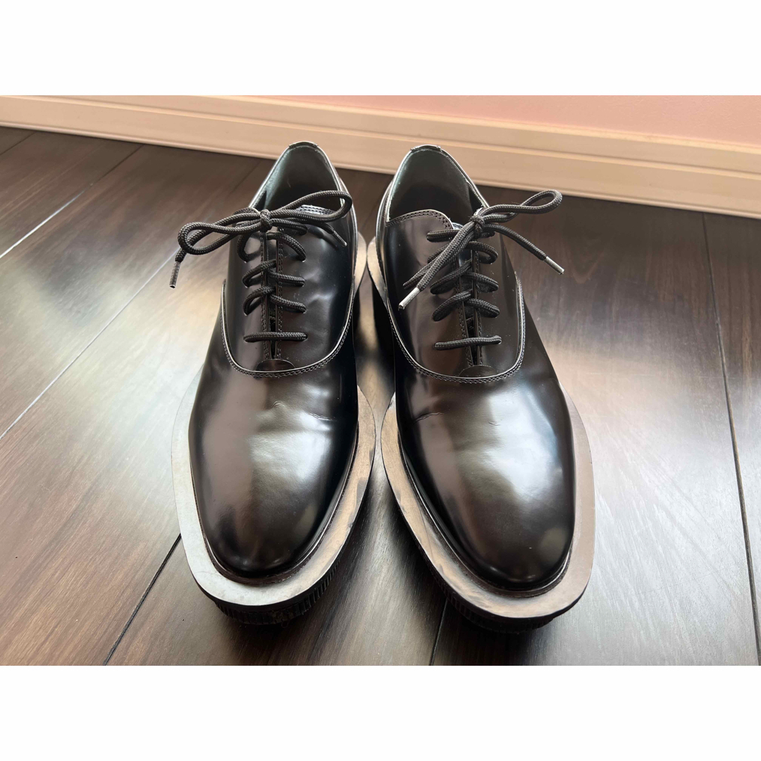UNDERCOVER(アンダーカバー)のundercover ブラックシューズ 41サイズ メンズの靴/シューズ(ドレス/ビジネス)の商品写真