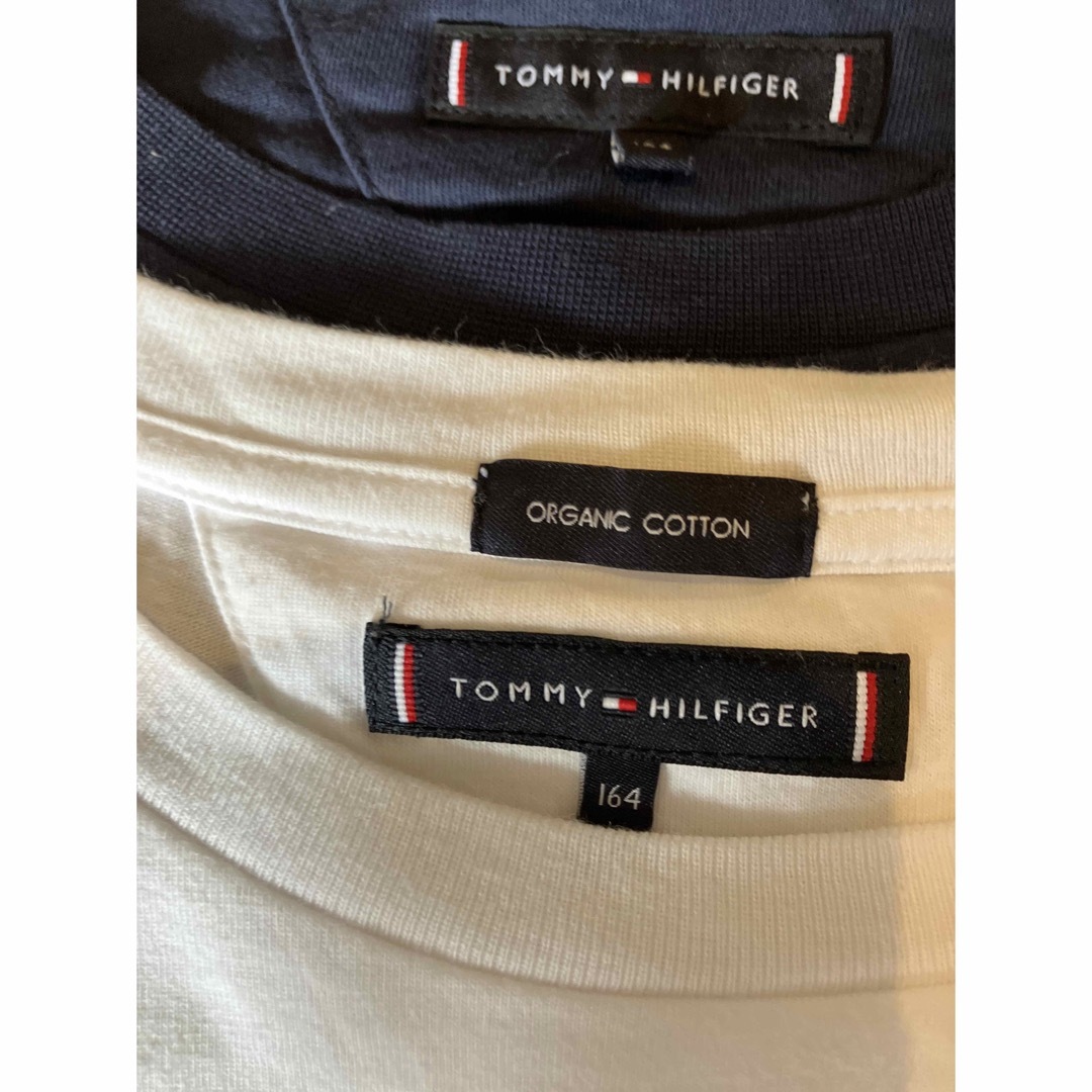 TOMMY HILFIGER(トミーヒルフィガー)の専用です　　Tommy Hlifiger白Tシャツ キッズ/ベビー/マタニティのキッズ服男の子用(90cm~)(Tシャツ/カットソー)の商品写真