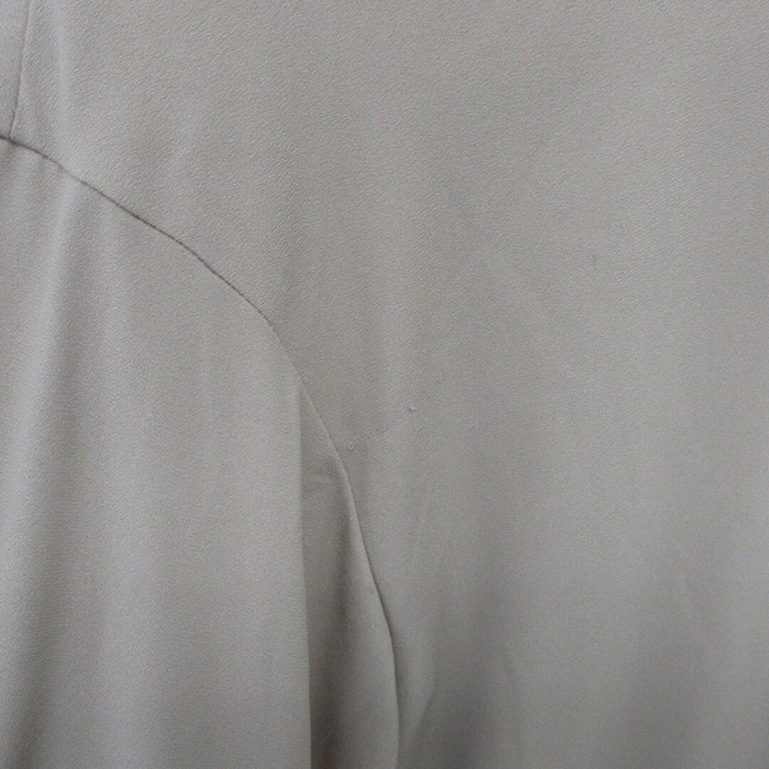 ELLE(エル)のエル カットソー ブラウス Vネック 袖スリット 薄手 七分袖 38 ベージュ レディースのトップス(その他)の商品写真