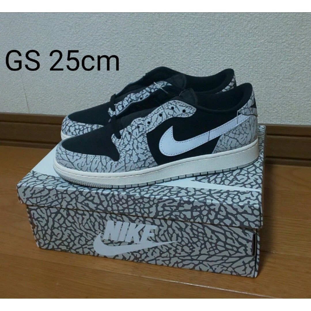 ナイキ GS エアジョーダン1 レトロ ロー OG ブラックセメント-