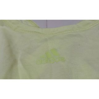 アディダス(adidas)の★値下★ジムやヨガに★Mサイズ★カラー違いも出品中★バックスタイル開きアリ★(Tシャツ(半袖/袖なし))