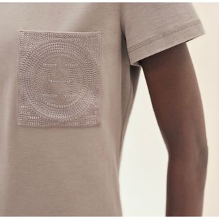 新品 レア HERMES エルメス H 刺繍ロゴ コットン Tシャツ エトゥープ