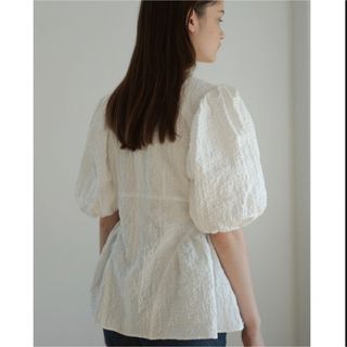 Drawer - 新品未使用♡OHGA オーガ POWAN ポワン♡ホワイト♡ブラウス Drawer - 新品未使用♡OHGA オーガ POWAN ポワン♡ホワイト♡ブラウス