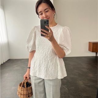 Drawer - 新品未使用♡OHGA オーガ POWAN ポワン♡ホワイト♡ブラウス Drawer - 新品未使用♡OHGA オーガ POWAN ポワン♡ホワイト♡ブラウス