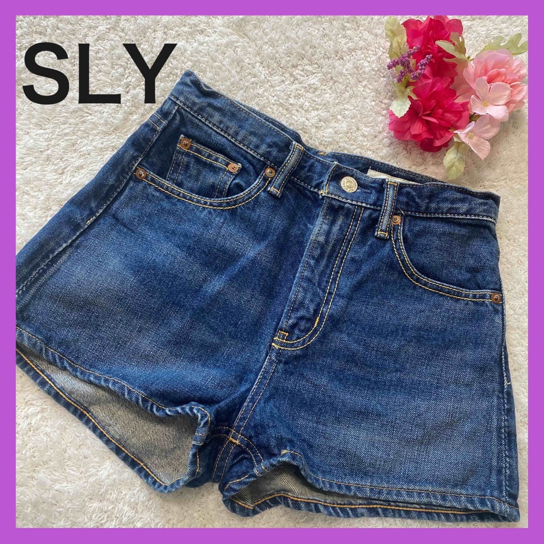 SLY(スライ)のSLY JEANS デニム　ショートパンツ レディースのパンツ(ショートパンツ)の商品写真