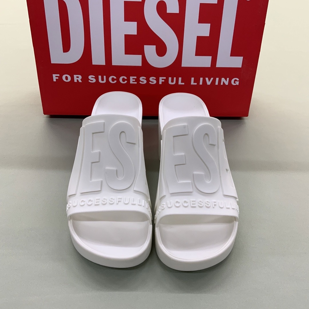 DIESEL(ディーゼル)の洗練されたDIESEL　SA-PAMELA H　ホワイト　24cm　新モデル レディースの靴/シューズ(サンダル)の商品写真