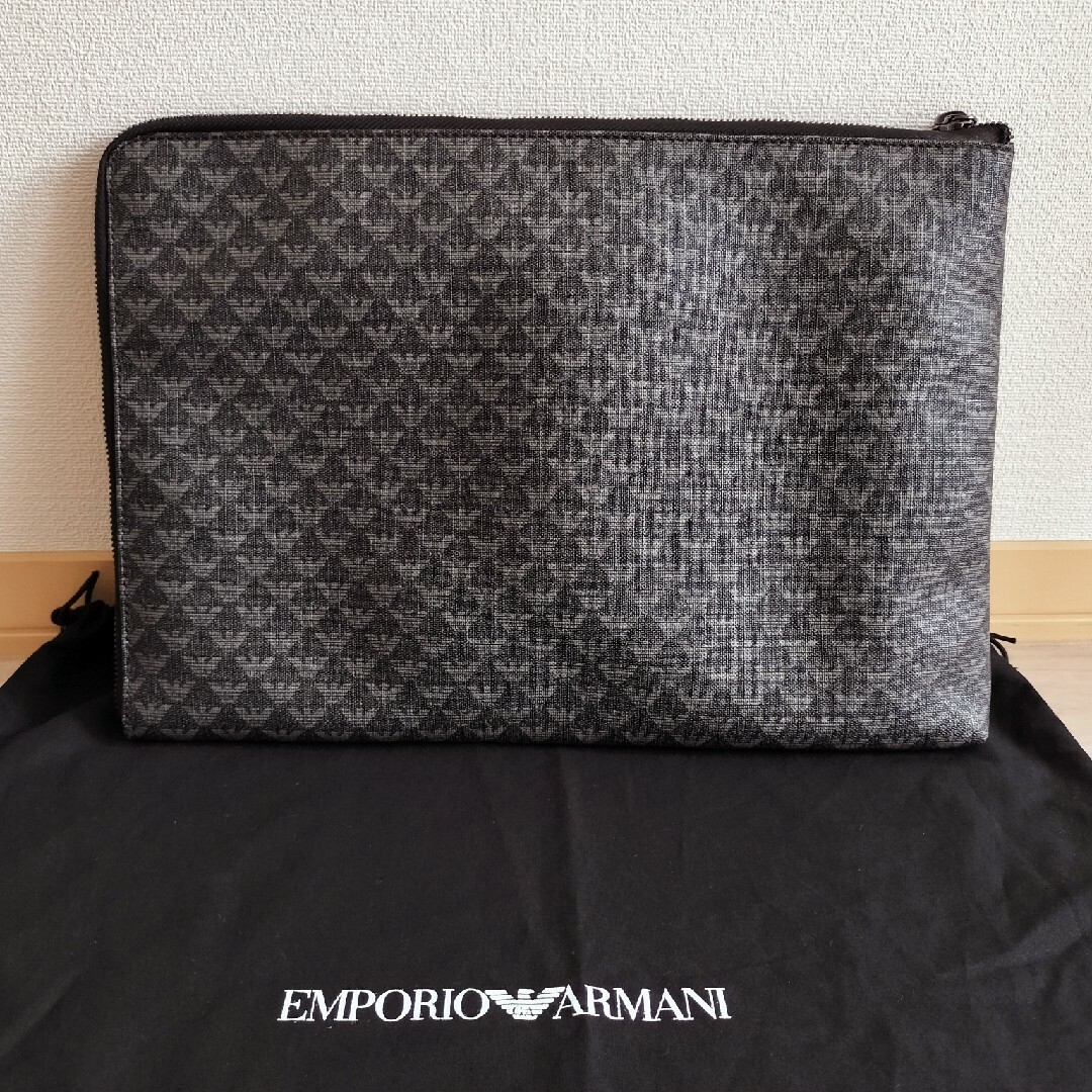 エンポリオアルマーニ クラッチバッグ A4 ドッグタグネックレス