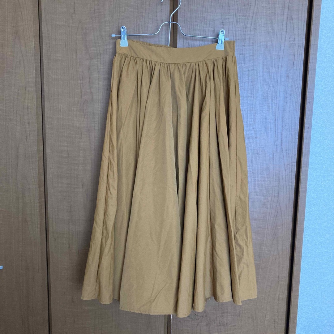 ブラウン　ロングスカート  レディースのスカート(ロングスカート)の商品写真