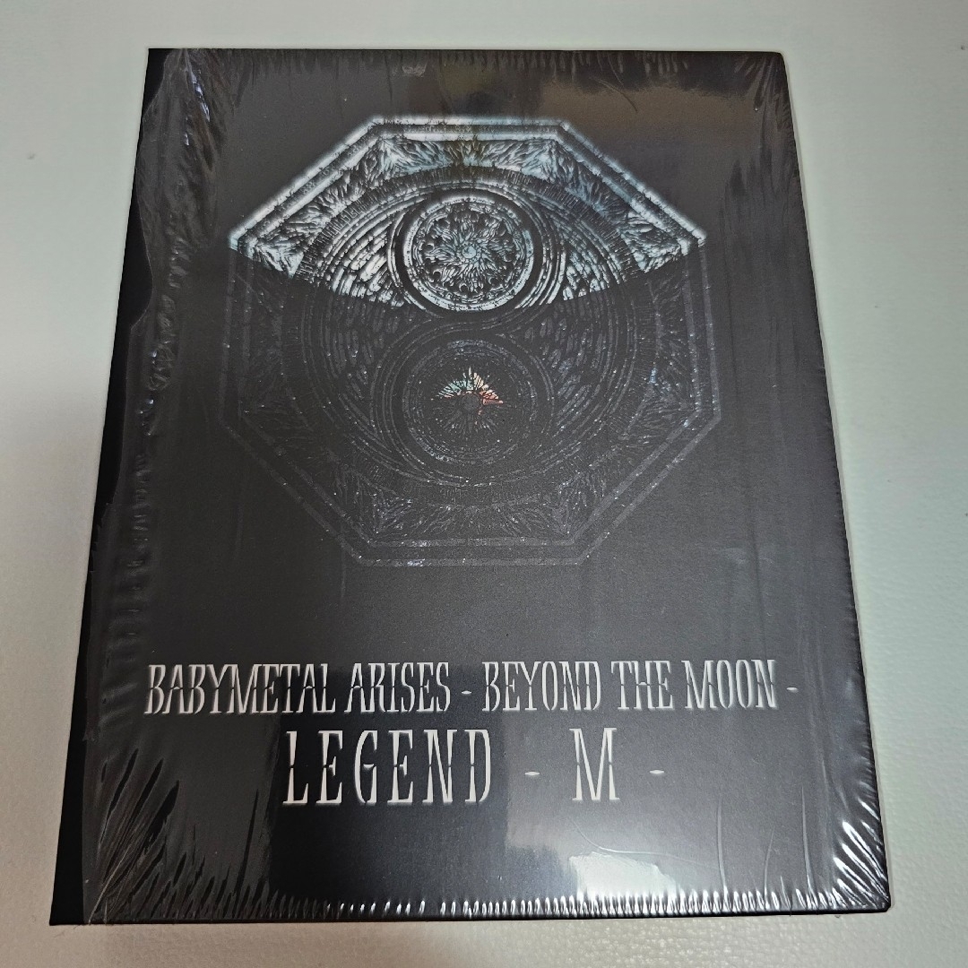 貴重未開封】BABYMETAL LIVE LEGEND LIMITED BOX-
