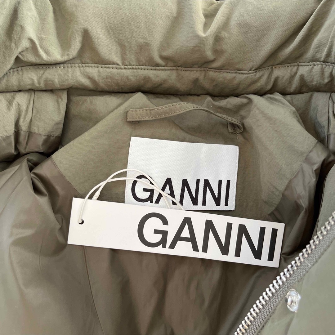 GANNI ガニー ロゴ入りダウンジャケット カーキ S(36)サイズ-