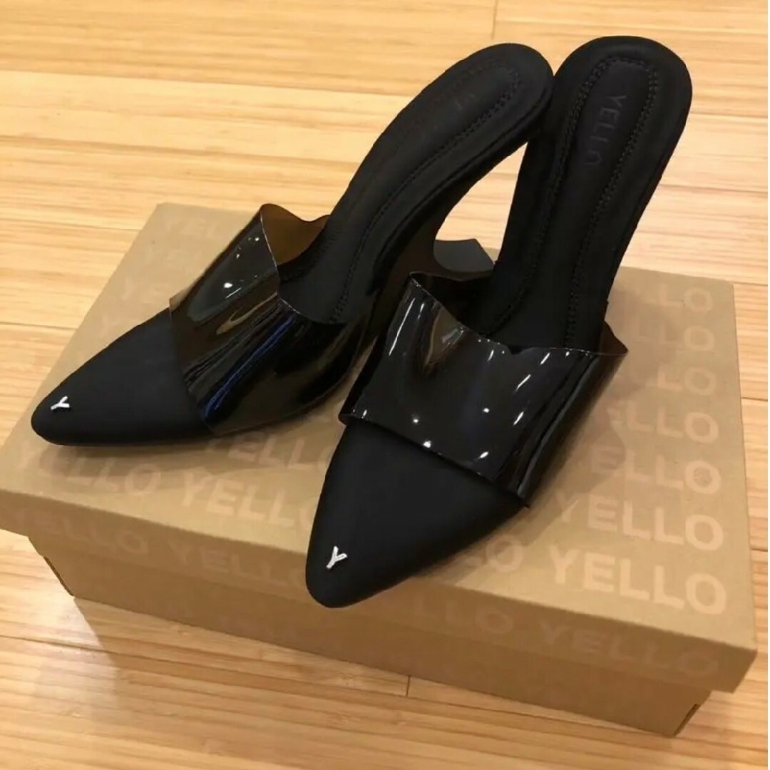 ☆新品☆YELLO G-CLEF DEFORMED WEDGE SANDALS