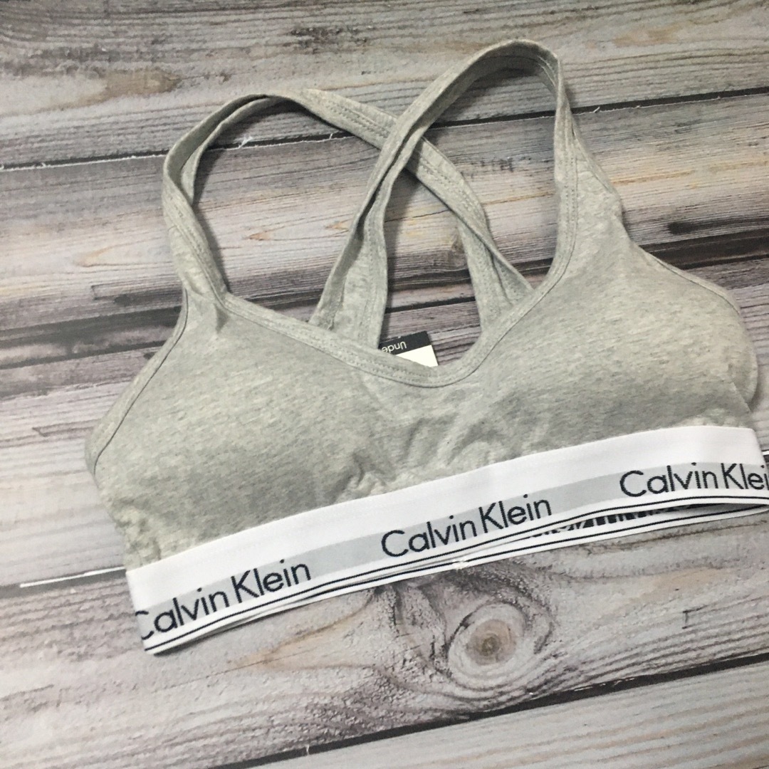 CalvinKlein 下着　クロスブラ　上