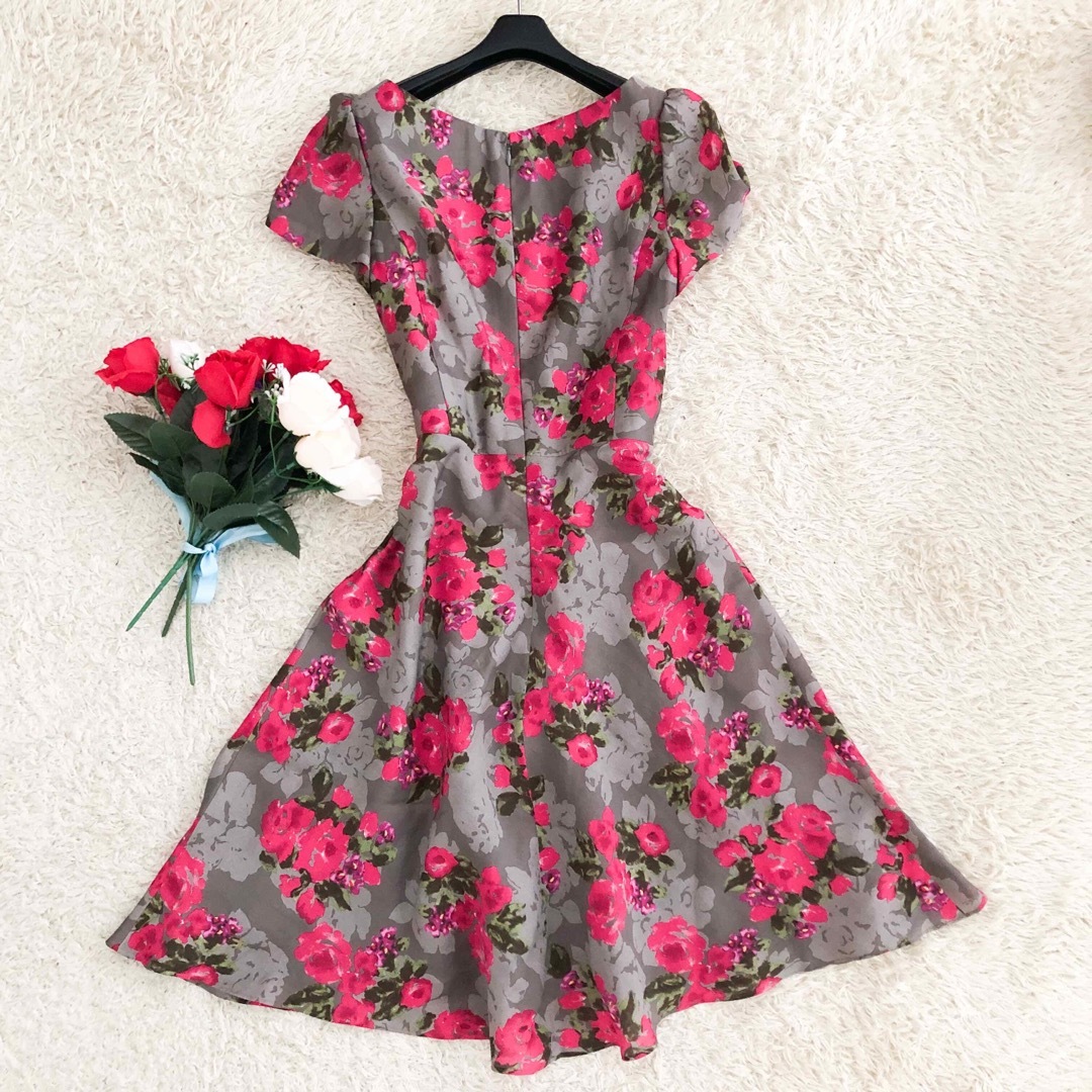 美品 エムズグレイシー 膝丈 ワンピース 花柄 ウエストリボン グレー M