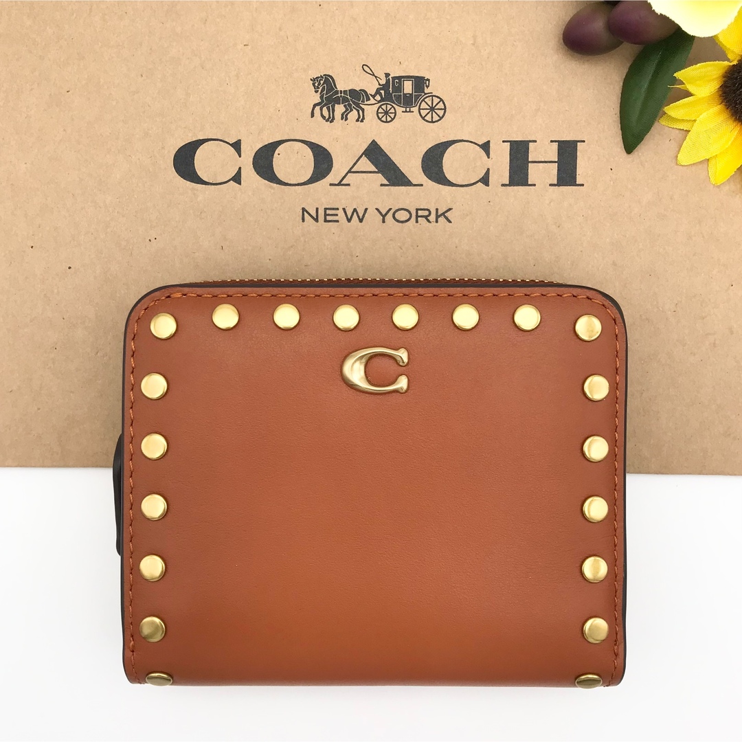 COACH ☆大人気☆ ビルフォールド ウォレット リベット キャニオン